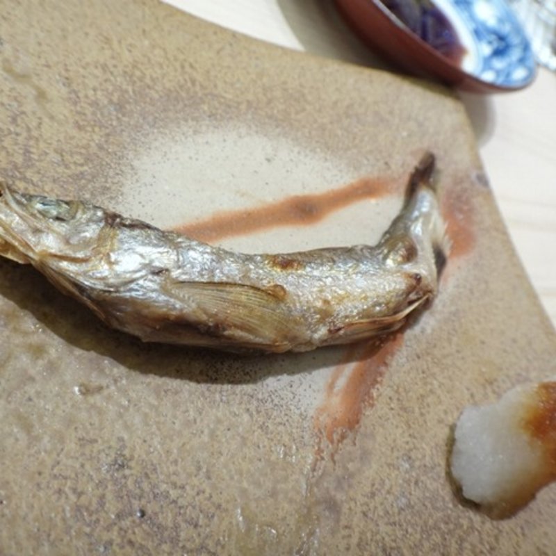 ししゃもの焼き物(鮨　銀座　おのでら)