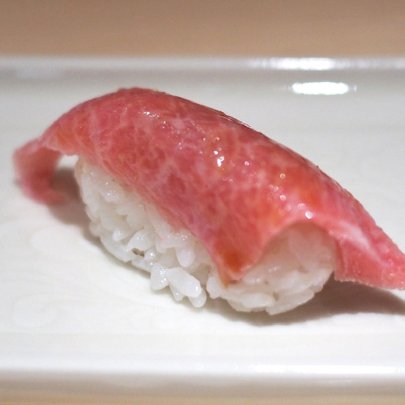 トロの握り(八左ェ門)