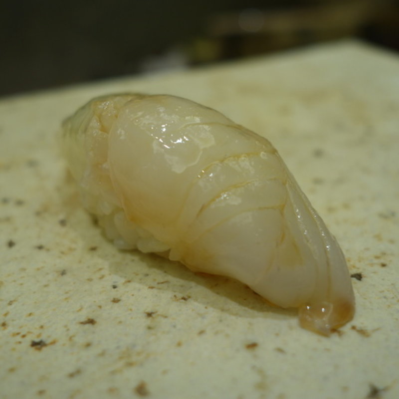 ヒラメの握り(鮨ふじ田)