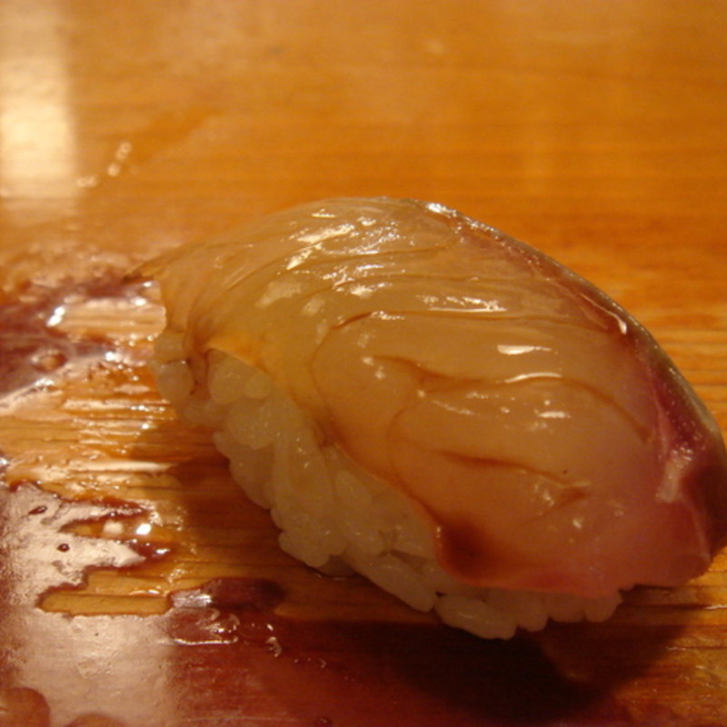 ブリの握り(銀座ほかけ)