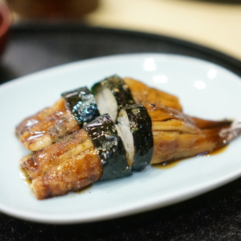 穴子の握り(小笹寿し)