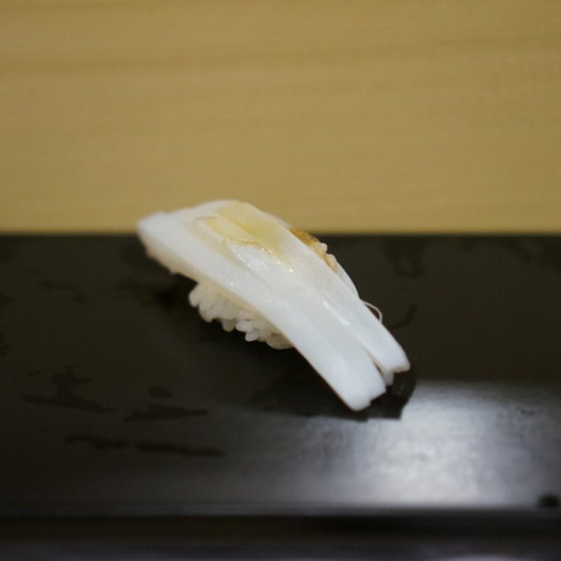イカの握り(小笹寿し)