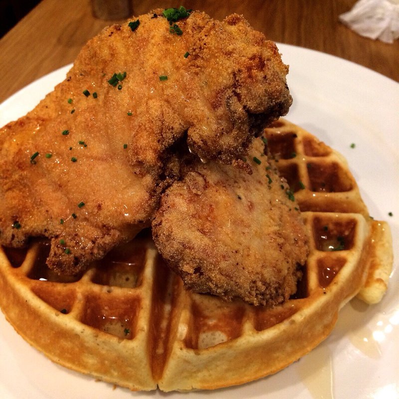 チキンワッフル(クリントン・ストリート・ベイキング・カンパニー （CLINTON ST. BAKING COMPANY & RESTAURANT）)