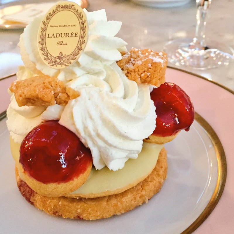 クルスティヨン グルオット(Ladurée　銀座店)