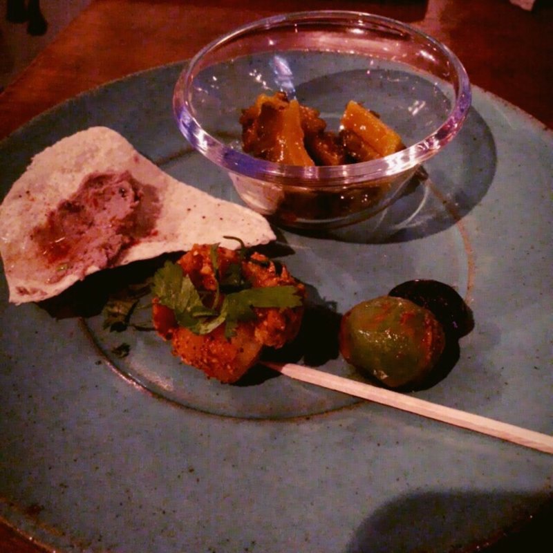 おつまみ4種盛り(スパイスキッチンムーナ)