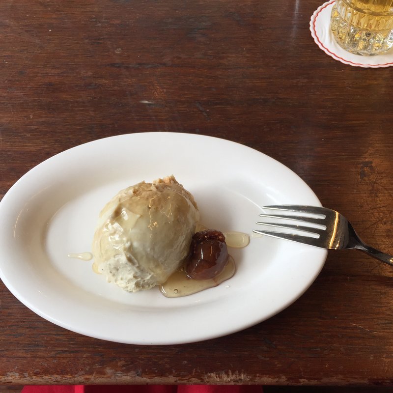 ゴルゴンゾーラチーズケーキ(ロータス)