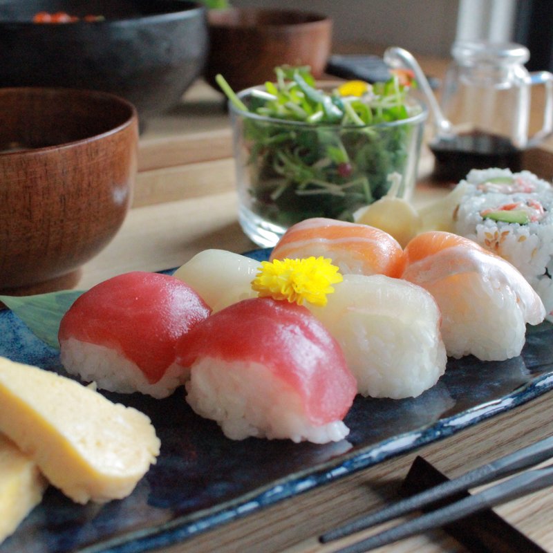 手まり寿司(Cafe×GOHAN イドコロ )