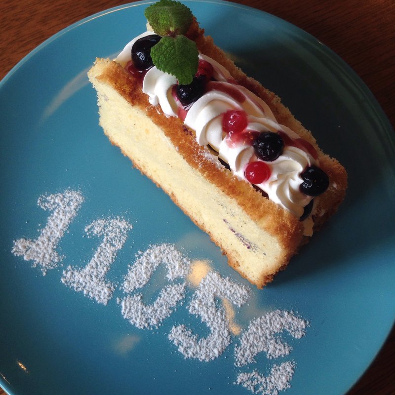 シフォンケーキ(Cafe×GOHAN イドコロ )