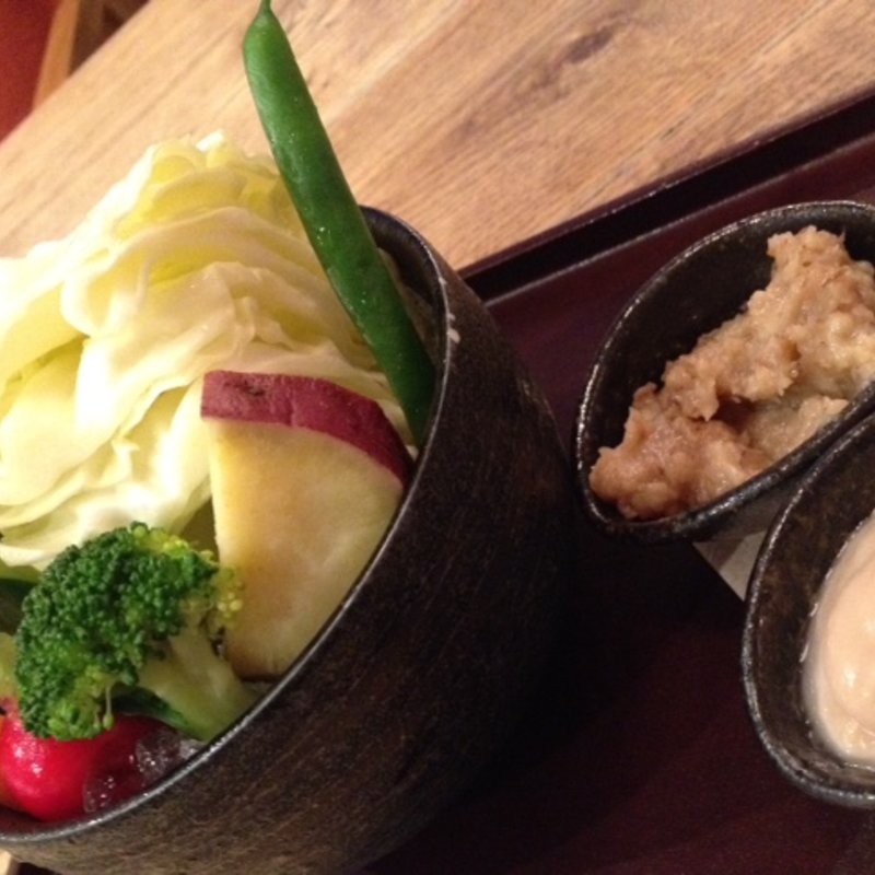 バーニャカウダハーフサイズ(みのる食堂 三越銀座)