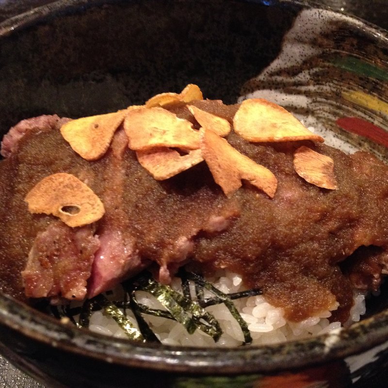 ステーキ丼(カフェレストランすいごう)