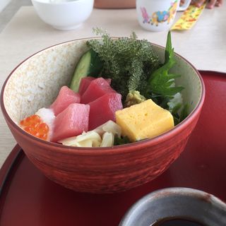 海鮮海ぶどう丼(御菓子御殿 恩納店 )