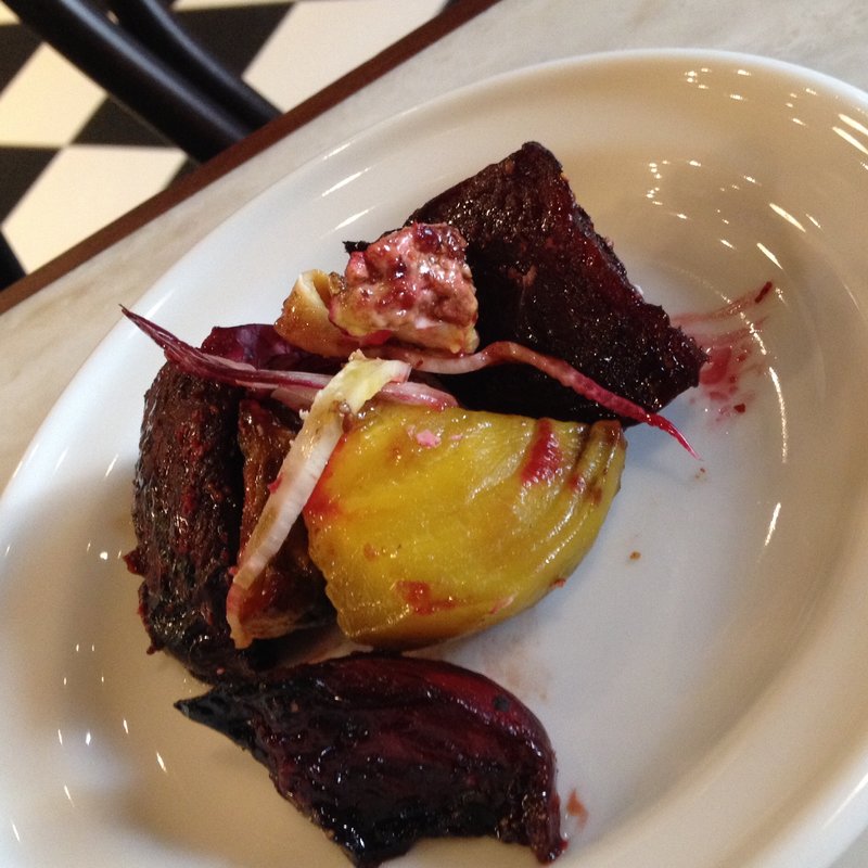 レッドビーツのサラダ(FRANZE & EVANS LONDON 表参道店 （フランツアンドエヴァンスロンドン）)