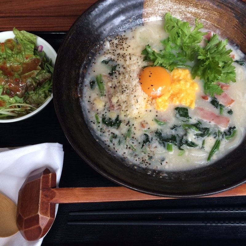 うどんめし　カルボナーラ(創作和食うどんDINING するり 新宿本店)