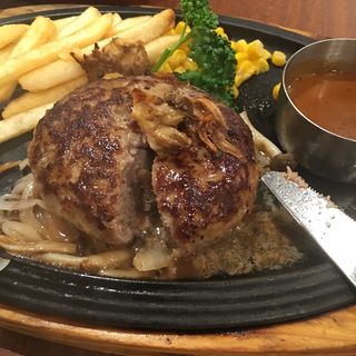 ハンバーグ(ロイヤルホスト道玄坂店)