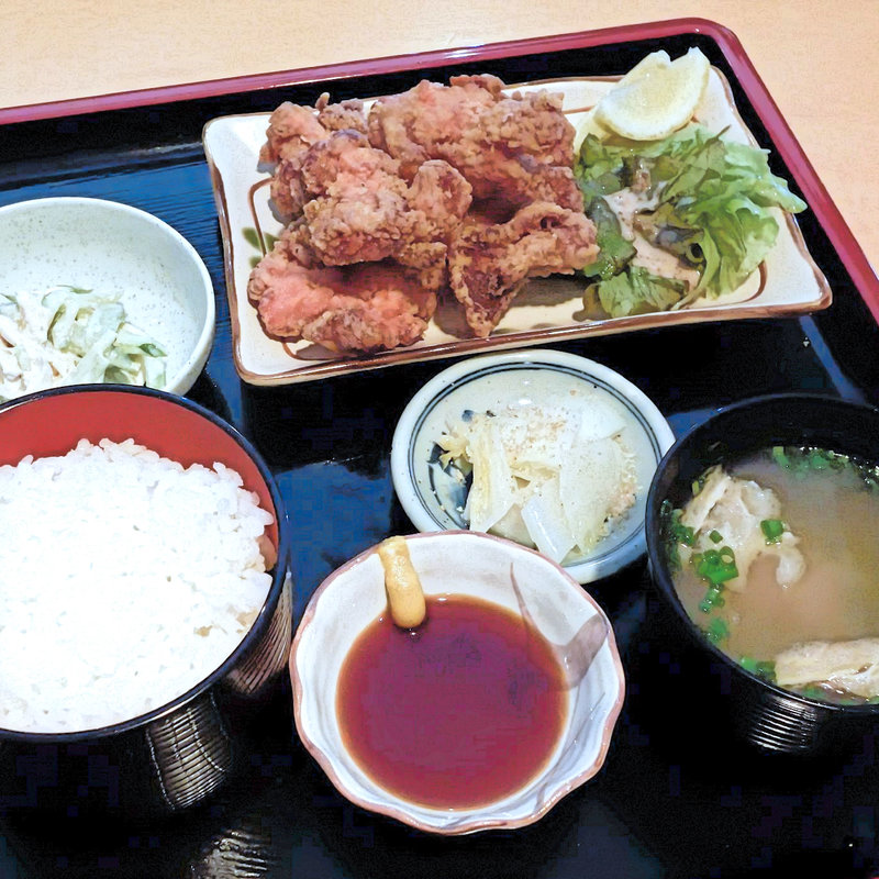 唐揚げ定食(かも食堂 )