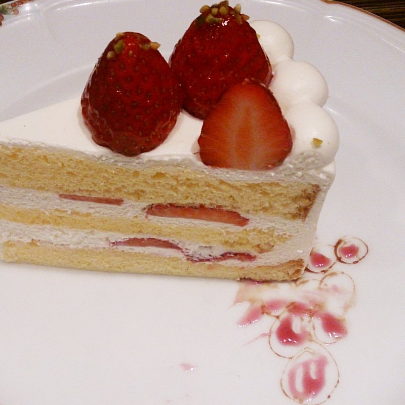 イチゴショートケーキ(ピッツェリア マルデナポリ新横浜店)