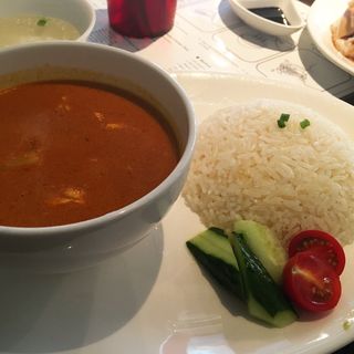 ココナッツチキンカレー(海南鶏飯食堂2 恵比寿店)