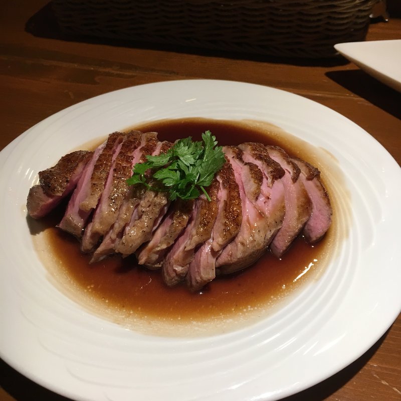 鴨胸肉の低温ロースト(近藤亭 きっしゅや)