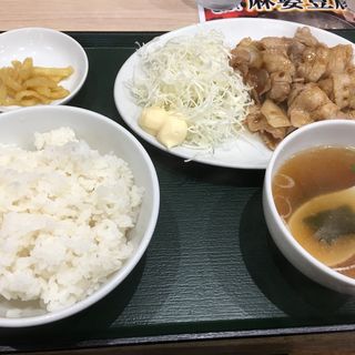 豚生姜焼き定食(東秀梅ヶ丘店)