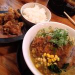 かつカレーラーメン丼(ラーメン三平)