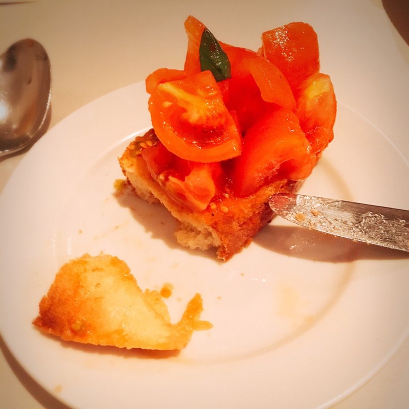 トマトのブルスケッタ(島イタリアン いゆ )