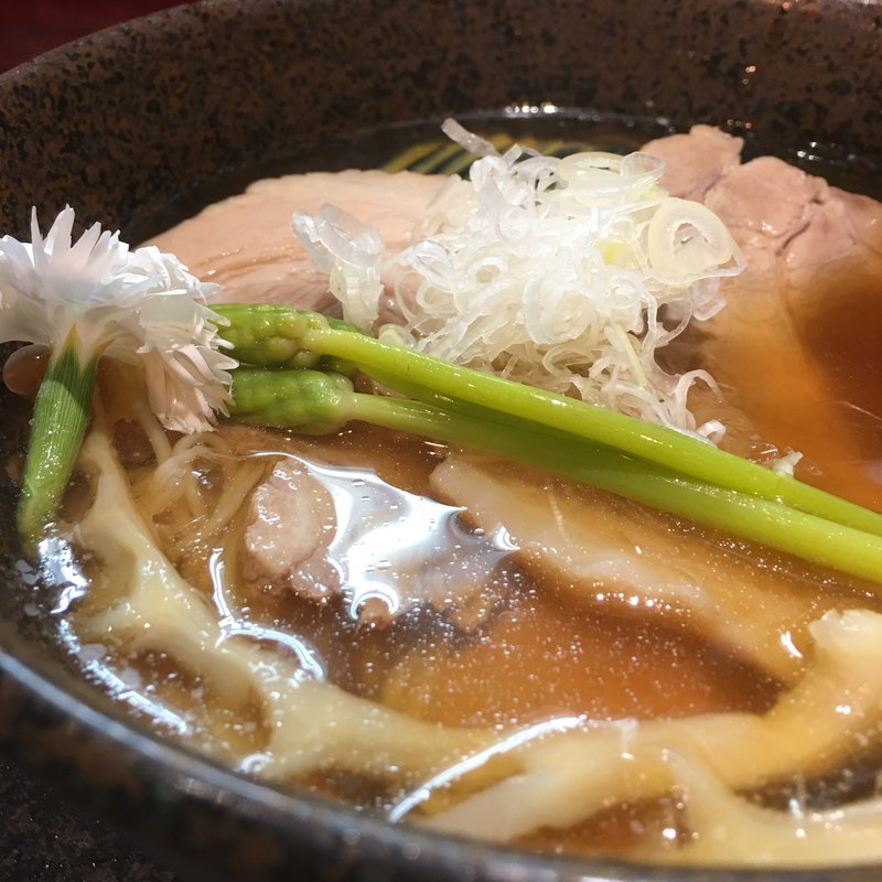 静蓮（せいれん）(烈志笑魚油 麺香房 三く)