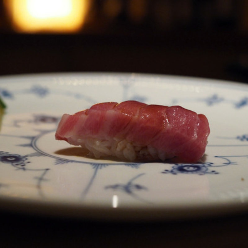 トロ (鮨なかむら （すしなかむら）)