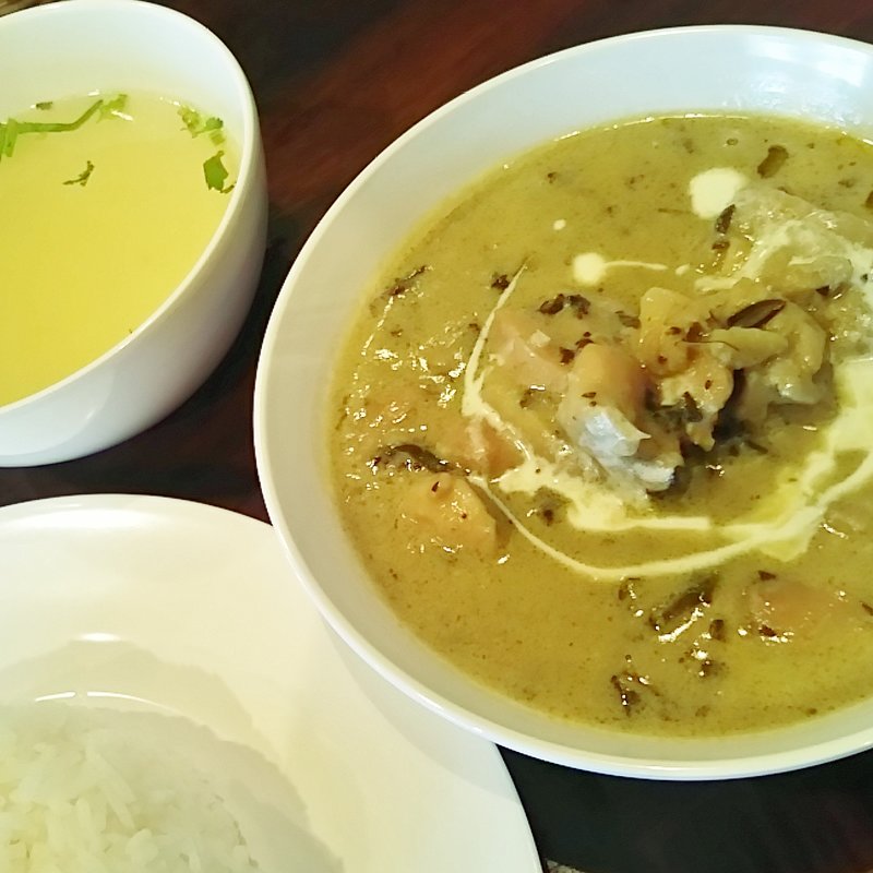 グリーンカレー(カオマンガイ専門店 Pui)