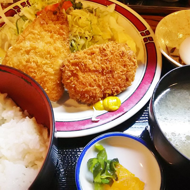 アジフライ定食(居酒屋くろ兵衛)