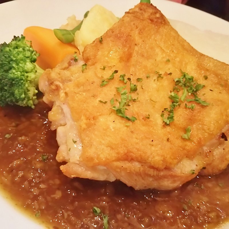 若鳥もも肉のロティ　ごぼうのビネガーソース(東陽町バルKAZ)