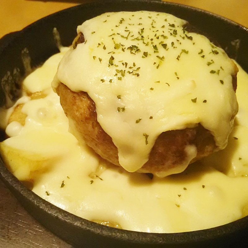 鶏バーグ(AYATORI)