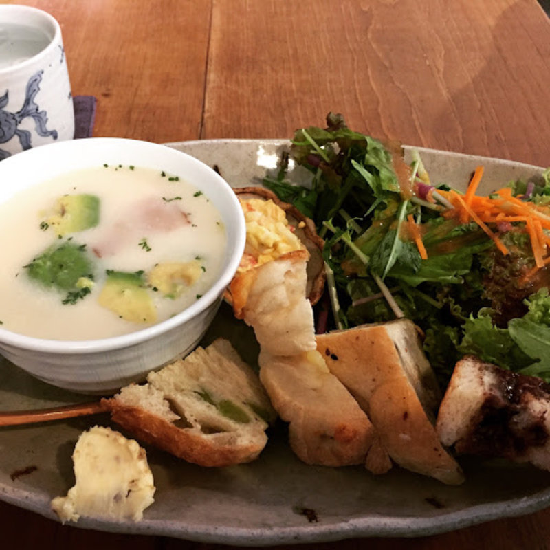 本日のスープランチ（パン）(Cafe kuma.co)