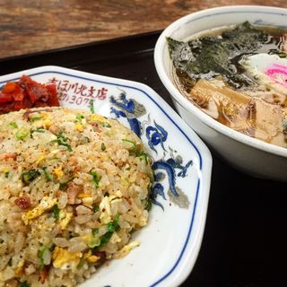 チャーハンとミニラーメン(志ほ川北支店)