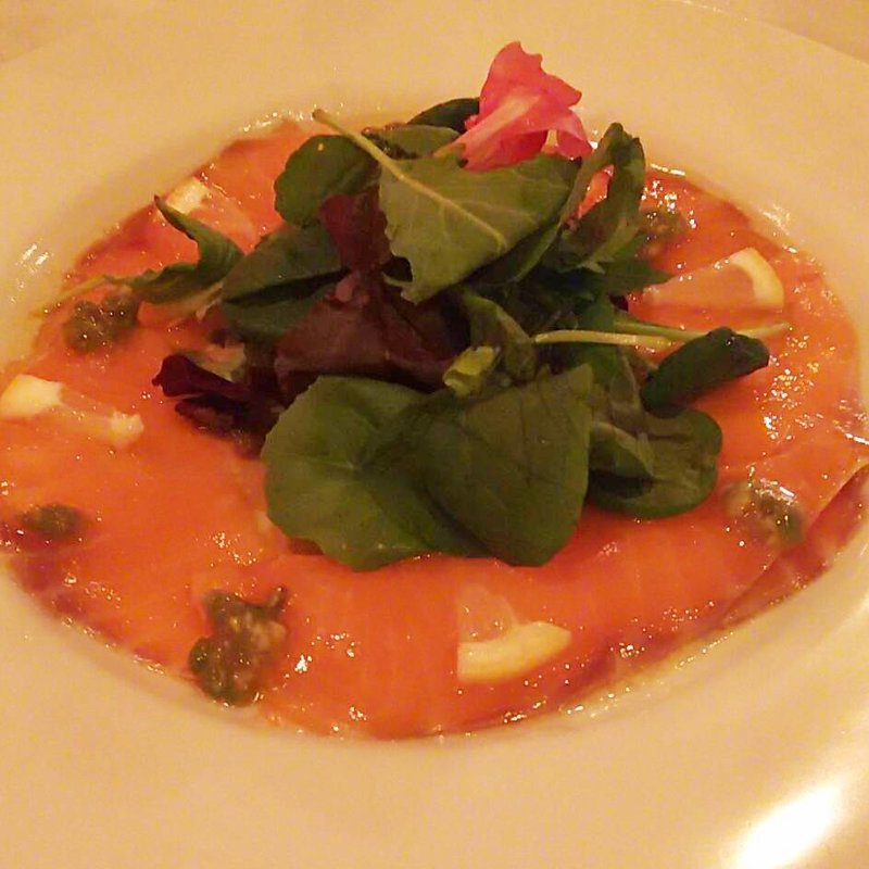 サーモンのカルパッチョSASHIMI風(Christon Bar Osaka キリストンバー大阪)