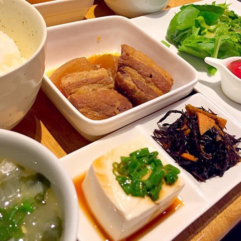 豚の角煮セット(丘の上 C-flat （シー フラット）)