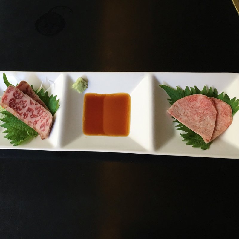 【刺 身】(Grill La Luna （グリル ラ ルーナ）)