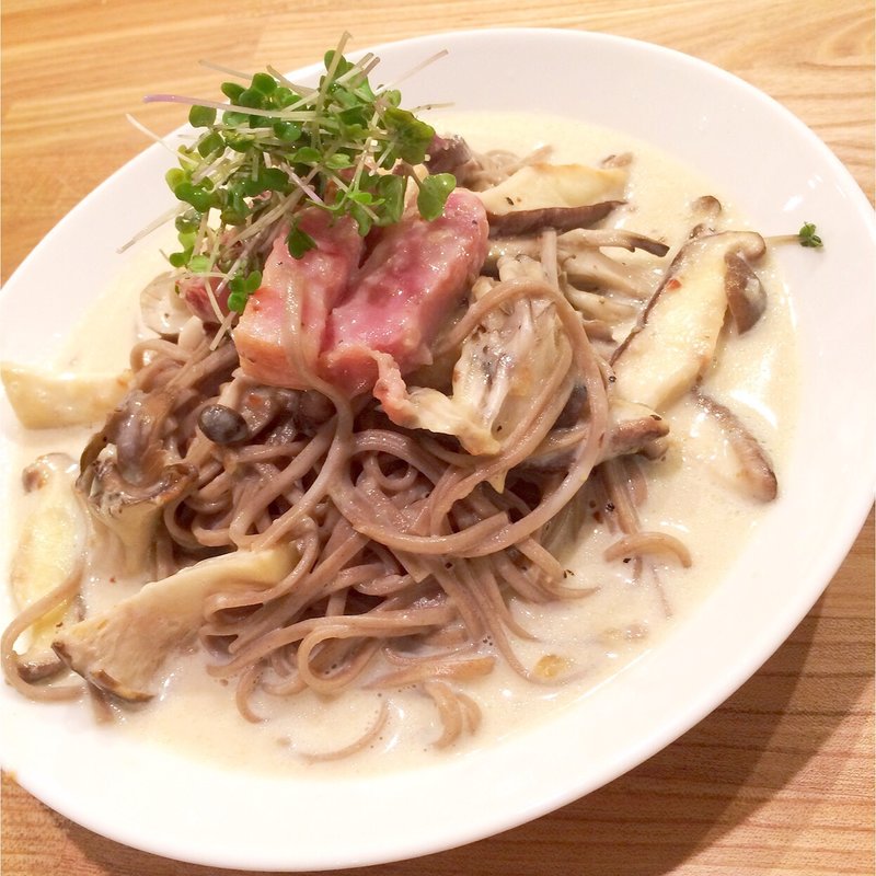 ベーコンクリーム信州そばパスタ(Cafe bosso)