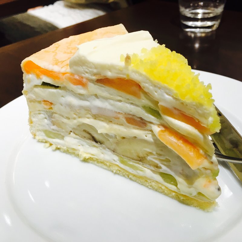 新宿でほっと一息 都庁前で見つけた美味しいケーキをご紹介 Sarah サラ 料理メニューから探せるグルメサイト