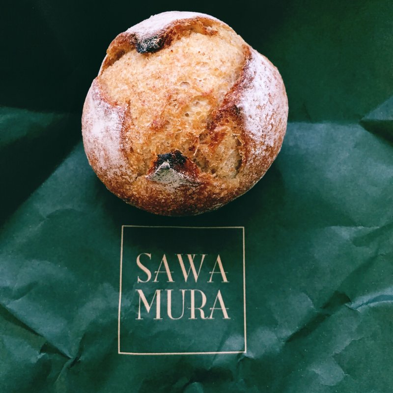 パン(欧風小皿料理 沢村 丸の内)