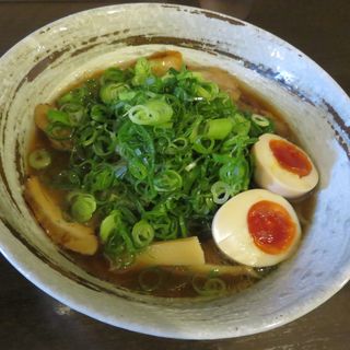 麺人スペシャル醤油らーめん(麺人 （メンチュ）)
