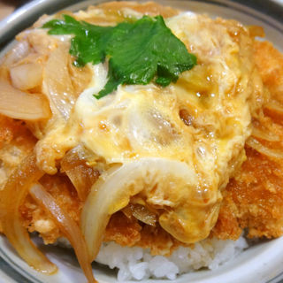 四ツ谷駅周辺でのおすすめカツ丼best11 Sarah サラ