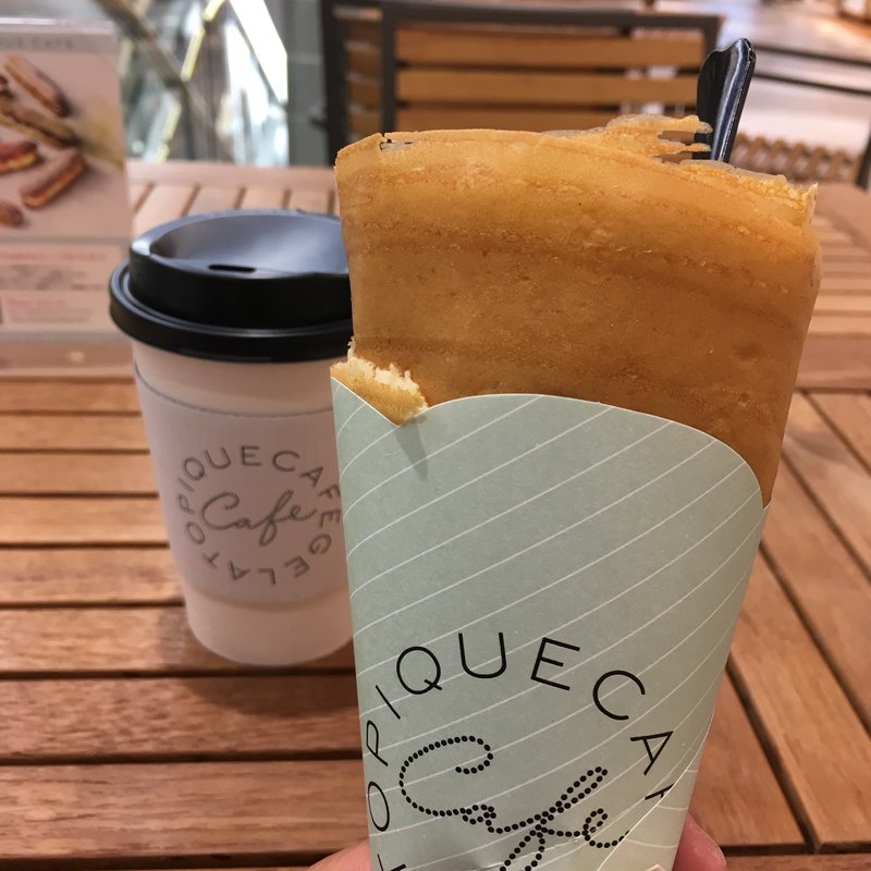 (ジェラート ピケ カフェ クレープ リー)