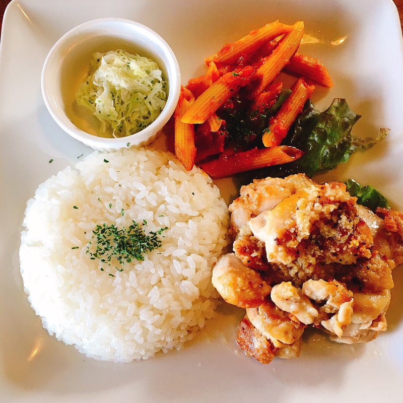 チキン(ガーリックチキン)ランチ(carib cafe)