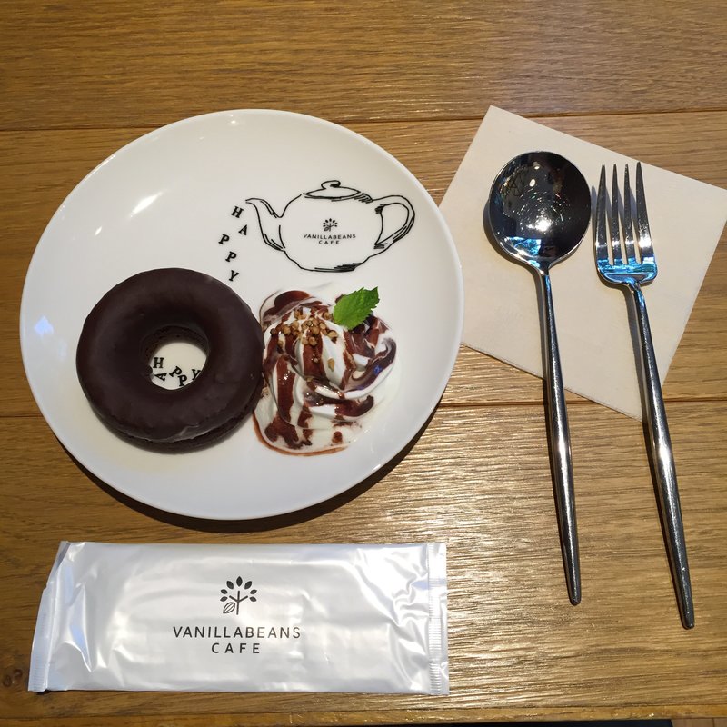 みなとみらい ドーナツ 紅茶セット(VANILLABEANS みなとみらい本店 )