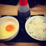地卵かけご飯(鶏白湯Soba 星麺 )