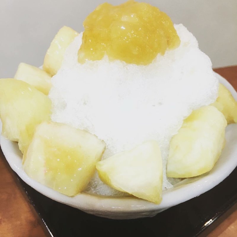 もも桃氷(がるる氷 （GARuRu KO-RI）)