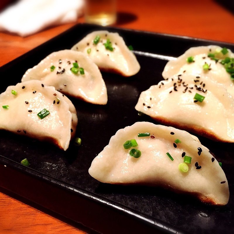 上海屋台の焼き餃子(JASMINE憶江南 )