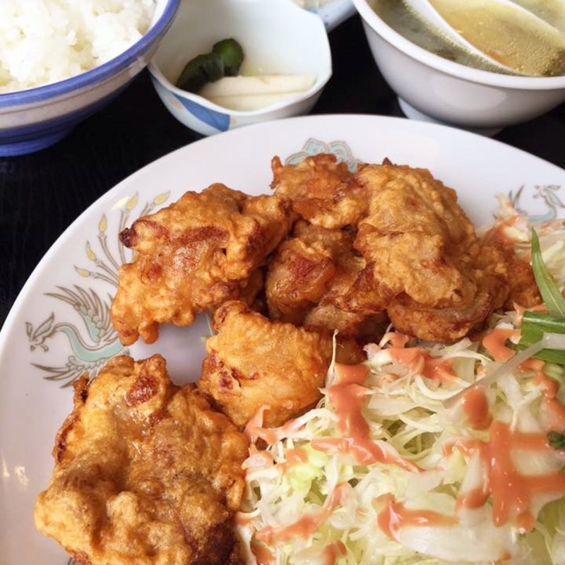 とりの唐揚げ定食(栄楽)