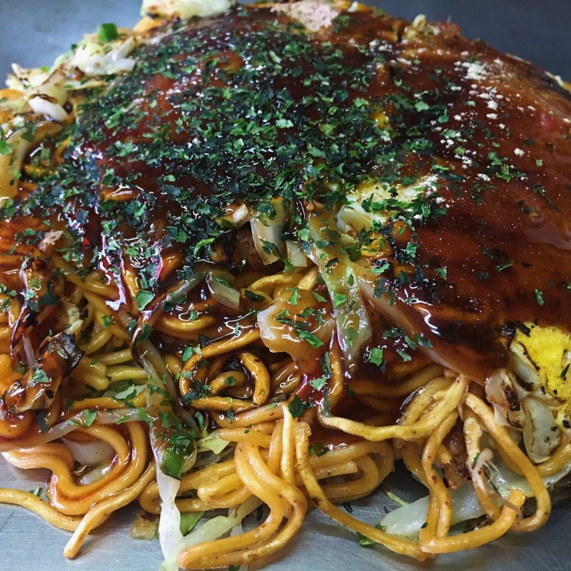 そば肉玉（唐辛子麺）(お好み焼き　政ちゃん )