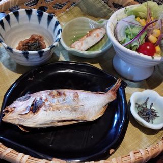 鯛の丸干のランチ(ことこと庭 （ことことてい）)